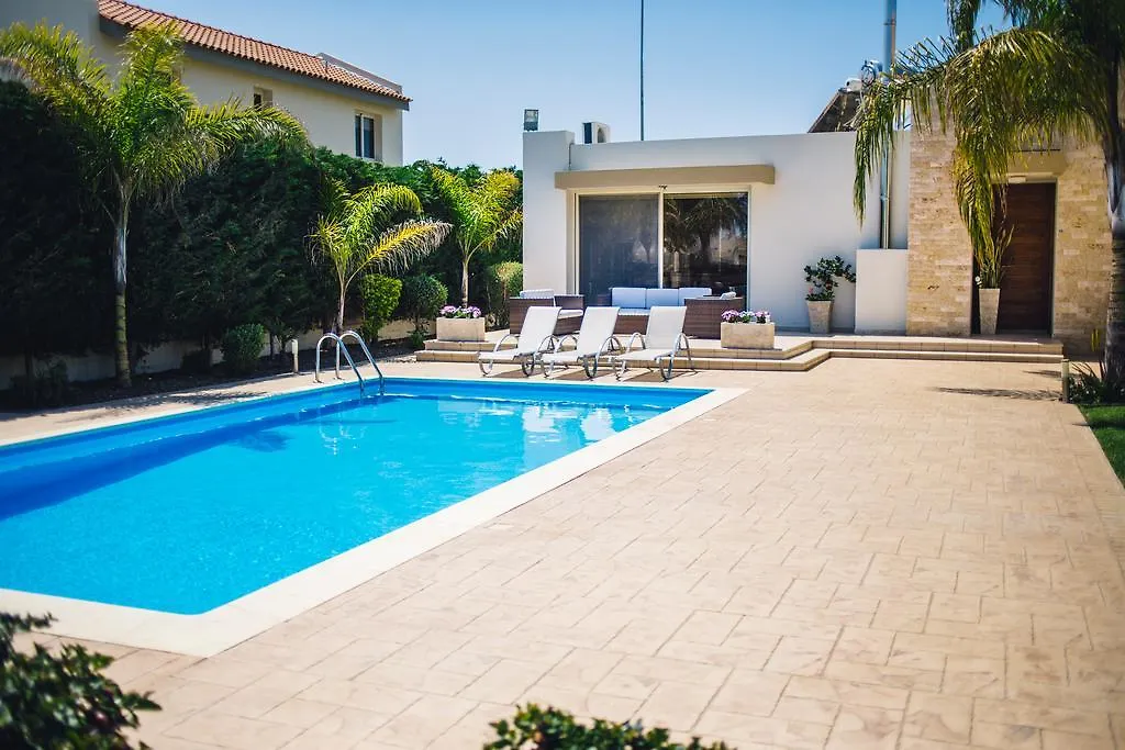 Villa Mediterranea Perivolia